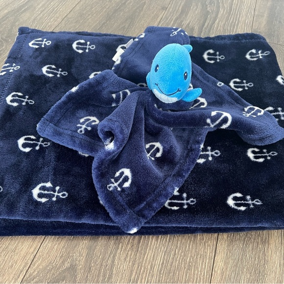 HB brand whale and anchor blanket and lovey set - Picture 2 of 3